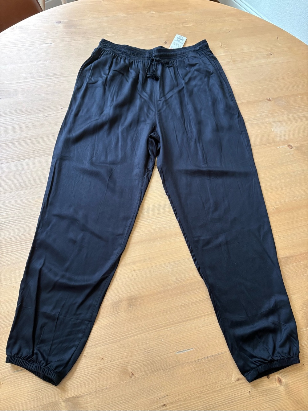 Uniqlo Black Women's Drawstring Jogger Pants
